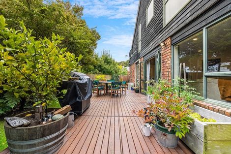 Photo of property in 1a Sunvale Terrace, Cashmere, Christchurch, 8022