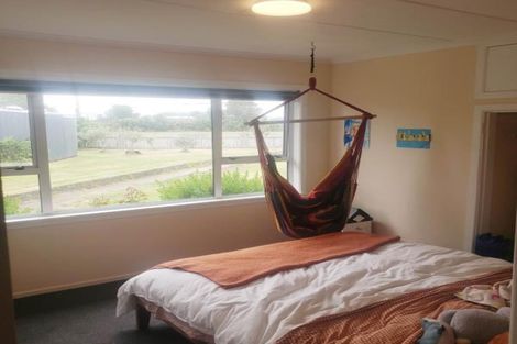 Photo of property in 1137 Devon Road, Bell Block, New Plymouth, 4373