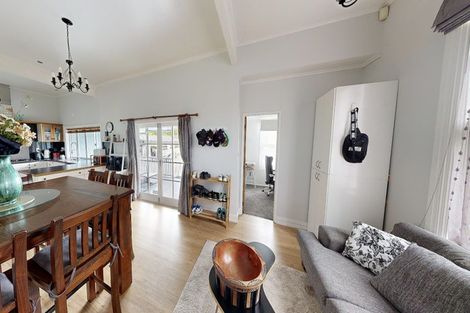 Photo of property in 79 Ormond Road, Whataupoko, Gisborne, 4010