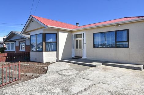 Photo of property in 11 Fawcett Street, South Dunedin, Dunedin, 9012