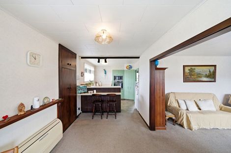 Photo of property in 17 Wolsey Place, Hillmorton, Christchurch, 8025