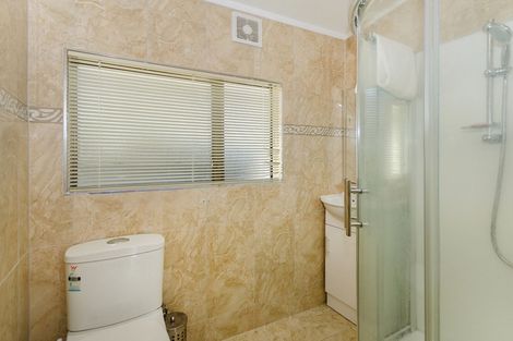 Photo of property in 1 Village Place, Tuakau, 2121