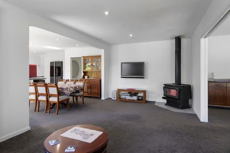 Photo of property in 42 Merrin Street, Avonhead, Christchurch, 8042