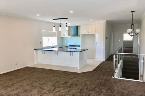 Photo of property in 10 Atalanta Way, Beachlands, Auckland, 2018