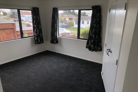 Photo of property in 14b Trinidad Crescent, Grenada Village, Wellington, 6037