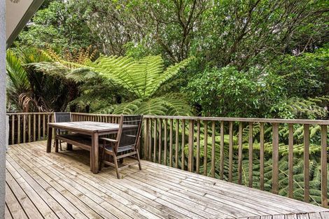 Photo of property in 16a Kingsclere Place, Goodwood Heights, Auckland, 2105