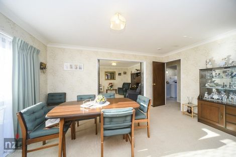 Photo of property in 1 Astrid Court, Awapuni, Palmerston North, 4412