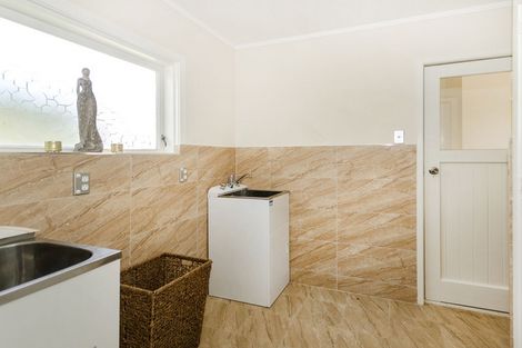 Photo of property in 1 Village Place, Tuakau, 2121