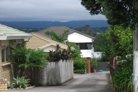 Photo of property in 205 Taylor Street, Blockhouse Bay, Auckland, 0600