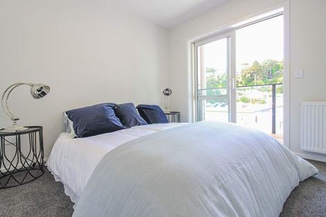 Photo of property in 1/7 Grays Road, Plimmerton, Porirua, 5026