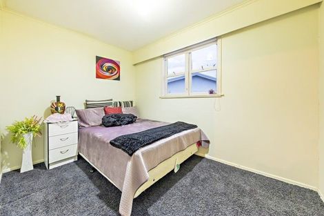 Photo of property in 9 Eastburn Street, Papakura, 2110