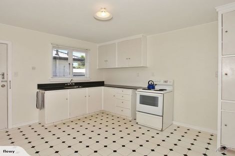 Photo of property in 2/18a Tomes Road, St Albans, Christchurch, 8052