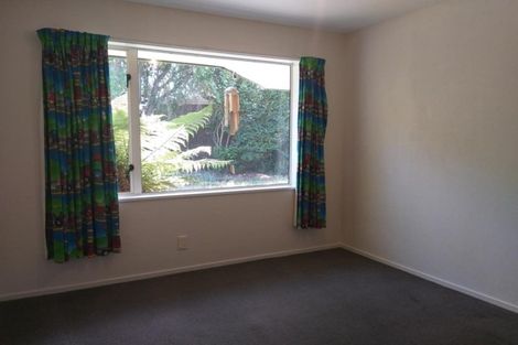 Photo of property in 10 Fieldmoor Place, Parklands, Christchurch, 8083