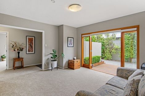 Photo of property in 40 Celia Street, Redcliffs, Christchurch, 8081