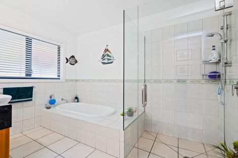 Photo of property in 20 Chatsfield Place, Te Kamo, Whangarei, 0112