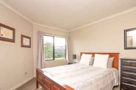 Photo of property in 20 Millbrook Place, Ashhurst, 4810