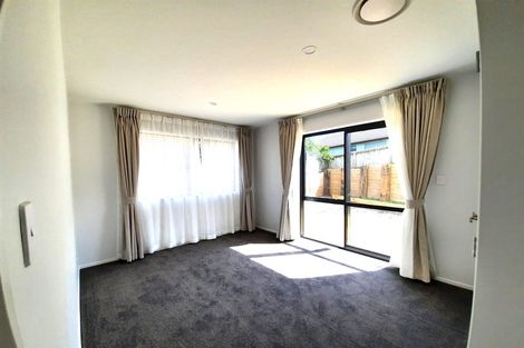 Photo of property in 129b Alec Craig Way, Gulf Harbour, Whangaparaoa, 0930