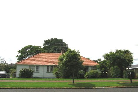 Photo of property in 90-92 Tripoli Road, Panmure, Auckland, 1072