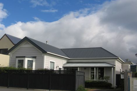 Photo of property in 19 Queen Street, Petone, Lower Hutt, 5012