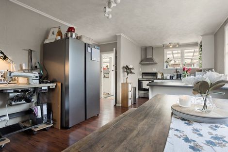 Photo of property in 22 Walsh Street, Forest Lake, Hamilton, 3200