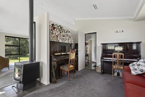 Photo of property in 4233 Mountain Road, Ngaere, Stratford, 4393