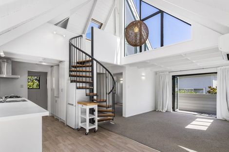 Photo of property in 110 Bassett Road, Remuera, Auckland, 1050
