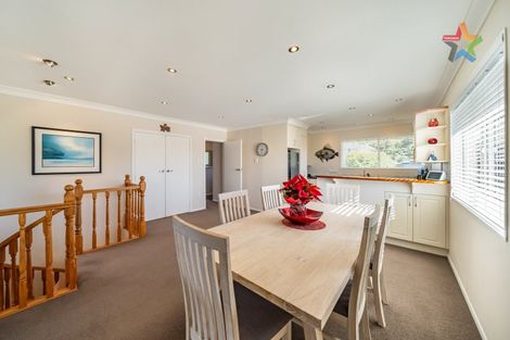 Photo of property in 18 Panorama Grove, Harbour View, Lower Hutt, 5010