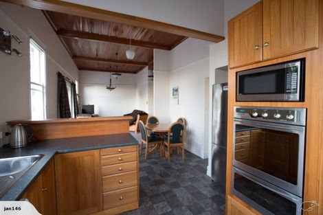 Photo of property in 5a Gilbert Street, Amberley, 7410