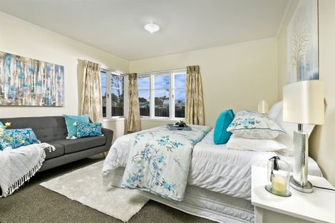 Photo of property in 1/38 Edwards Avenue, Henderson, Auckland, 0610
