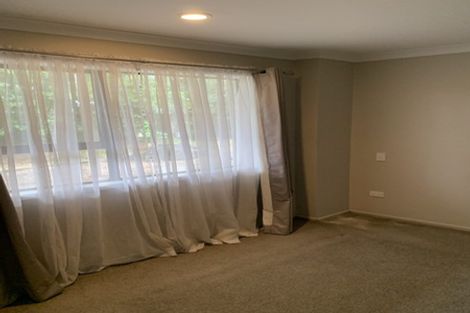 Photo of property in 209 Carnoustie Drive, Wattle Downs, Auckland, 2103