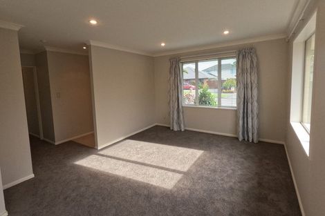 Photo of property in 6 Somerville Crescent, Aidanfield, Christchurch, 8025