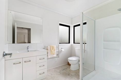 Photo of property in 80 Carnoustie Drive, Wattle Downs, Auckland, 2103