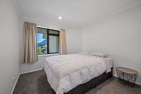 Photo of property in 10 Pukeko Place, Picton, 7220