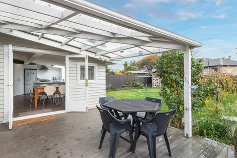 Photo of property in 79 Petrie Street, Richmond, Christchurch, 8013