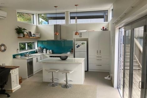 Photo of property in 39 Cockle Bay Road, Cockle Bay, Auckland, 2014