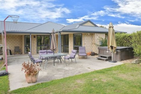 Photo of property in 32 Wetherfield Lane, Swannanoa, Kaiapoi, 7692