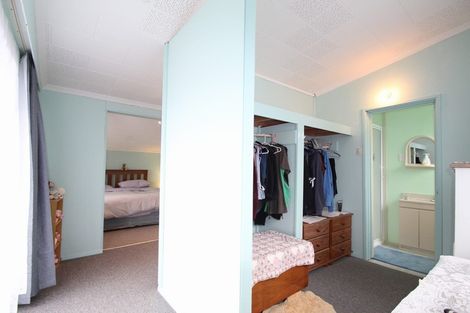 Photo of property in 4 Portia Street, Stratford, 4332