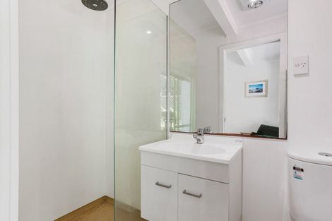 Photo of property in 123 Park Avenue, Whangamata, 3620