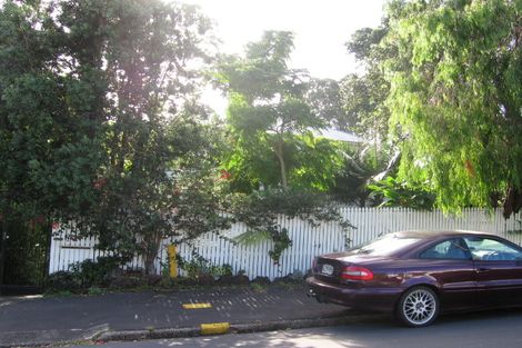 Photo of property in 1b Mays Street, Devonport, Auckland, 0624