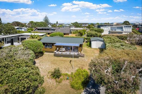 Photo of property in 15 St Anne Place, Omaha, 0986