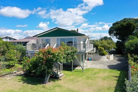 Photo of property in 238 Marsden Point Road, Ruakaka, 0116