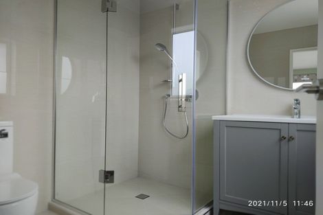 Photo of property in 21a The Boulevard, Sunnyhills, Auckland, 2010