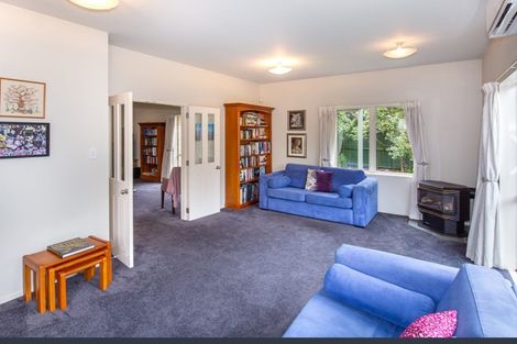 Photo of property in 17 Acorn Close, Waltham, Christchurch, 8023