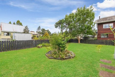 Photo of property in 132 Brightside Road, Stanmore Bay, Whangaparaoa, 0932