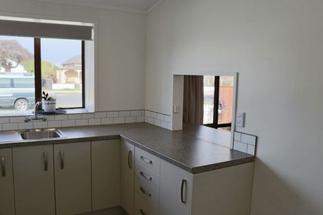 Photo of property in 44a Queen Street, Cambridge, 3434