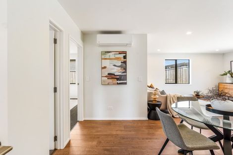 Photo of property in 4 Manaakitia Road, Karaka, 2124