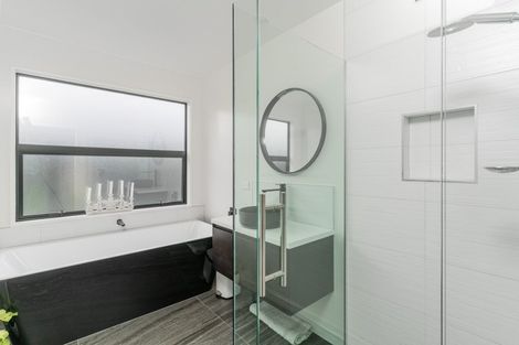 Photo of property in 62 Cameo Grove, Marshland, Christchurch, 8083