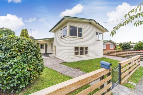 Photo of property in 19 Buick Crescent, Awapuni, Palmerston North, 4412
