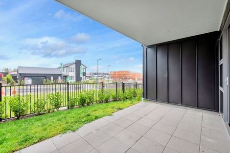 Photo of property in 3/27 Dida Park Drive, Kumeu, 0810