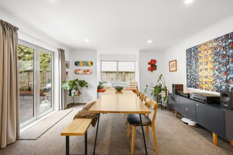 Photo of property in 9/36 Dee Street, Island Bay, Wellington, 6023